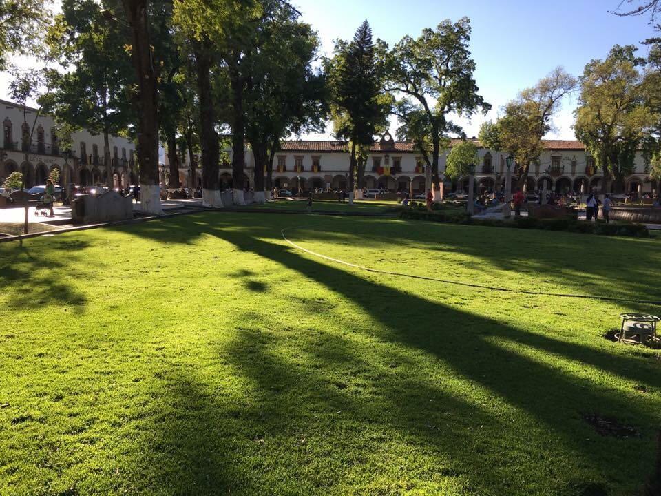 Plaza Vasco Hotell Pátzcuaro Exteriör bild